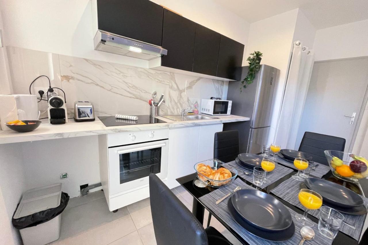 Le Grand Bleu Terrasseclimwifinetflix Proche Gare-Centre Appartement Marseilles Buitenkant foto